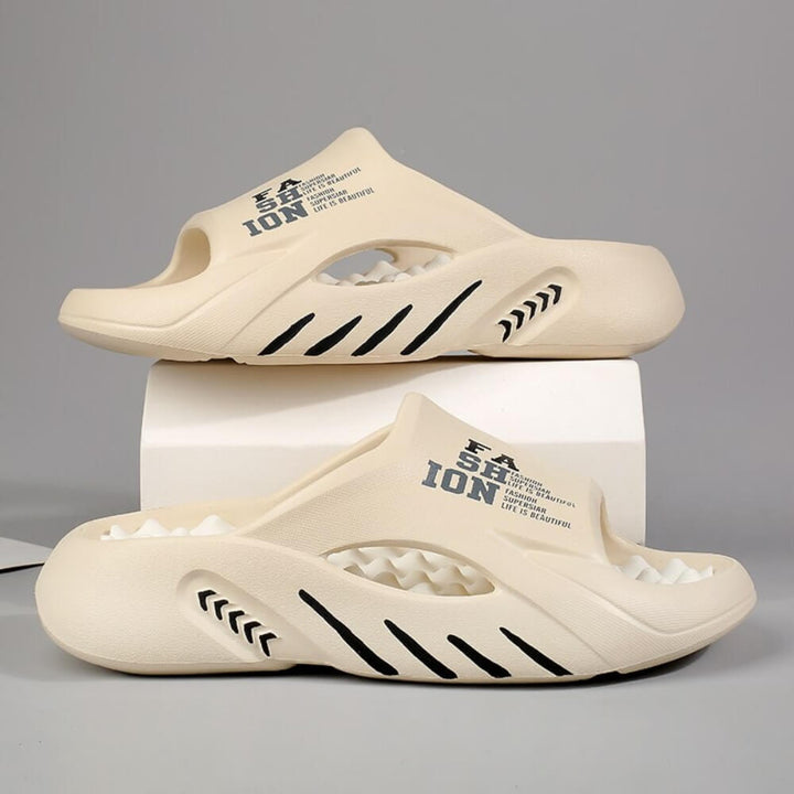 Bequeme ergonomische Slipper für Alltag