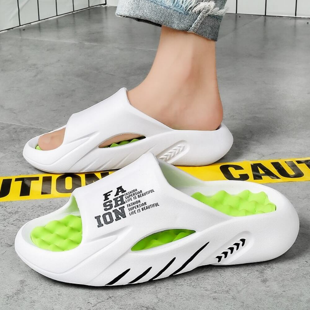 Bequeme ergonomische Slipper für Alltag