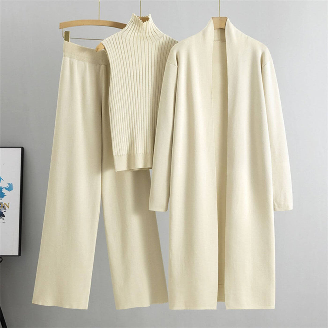 Melanie™ – Minimalistisches Dreiteiliges Strickset
