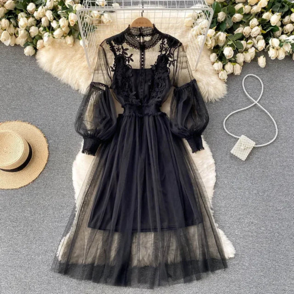 Blumenkleid elegant mit Haken-Detail – feminines Midikleid für besondere Anlässe