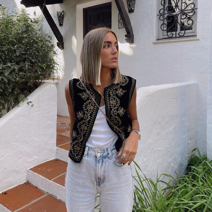 Ärmellose Weste mit Boho-Stickerei